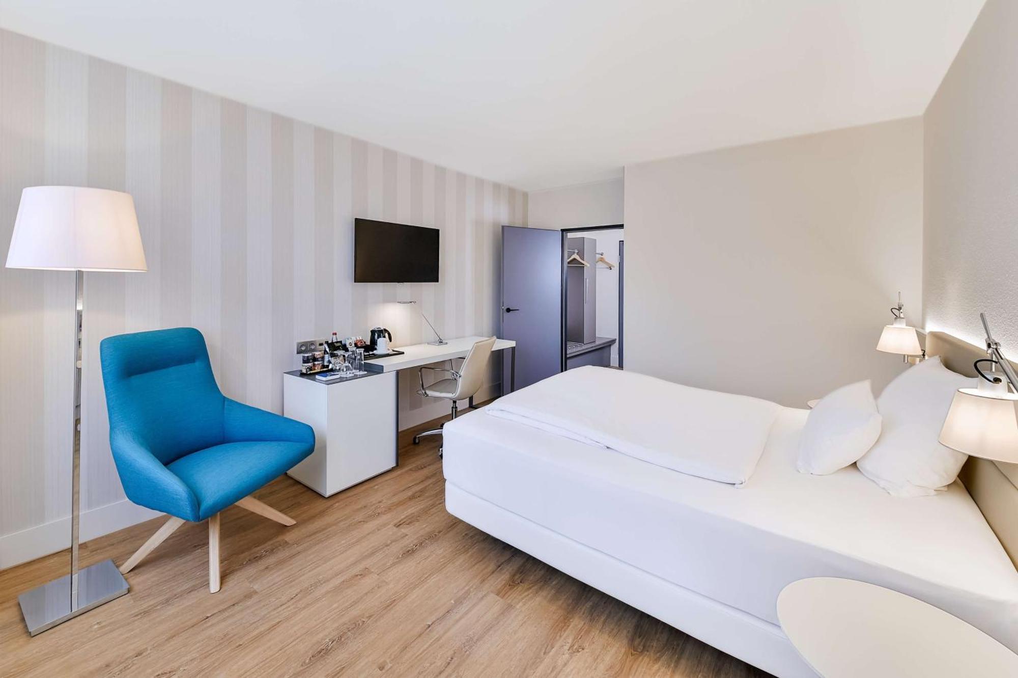 Nh Weinheim Hotel Exterior photo